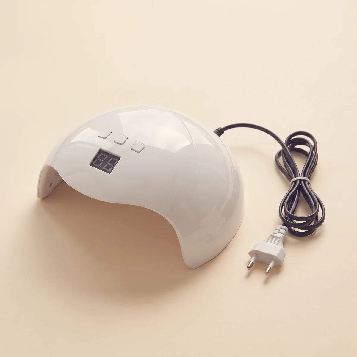 Contenu de l'offre La Lampe : la lampe UV LED 48W et son adaptateur secteur